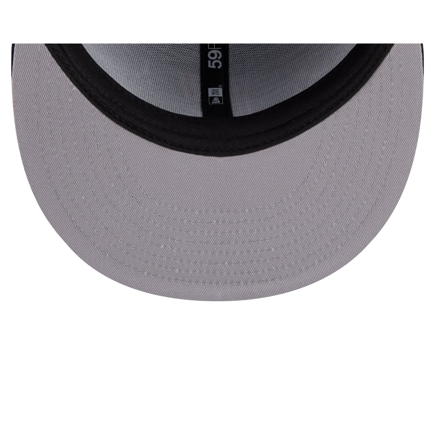 Cleveland Guardians Bugs Bunny Swing 59FIFTY Fitted Hat