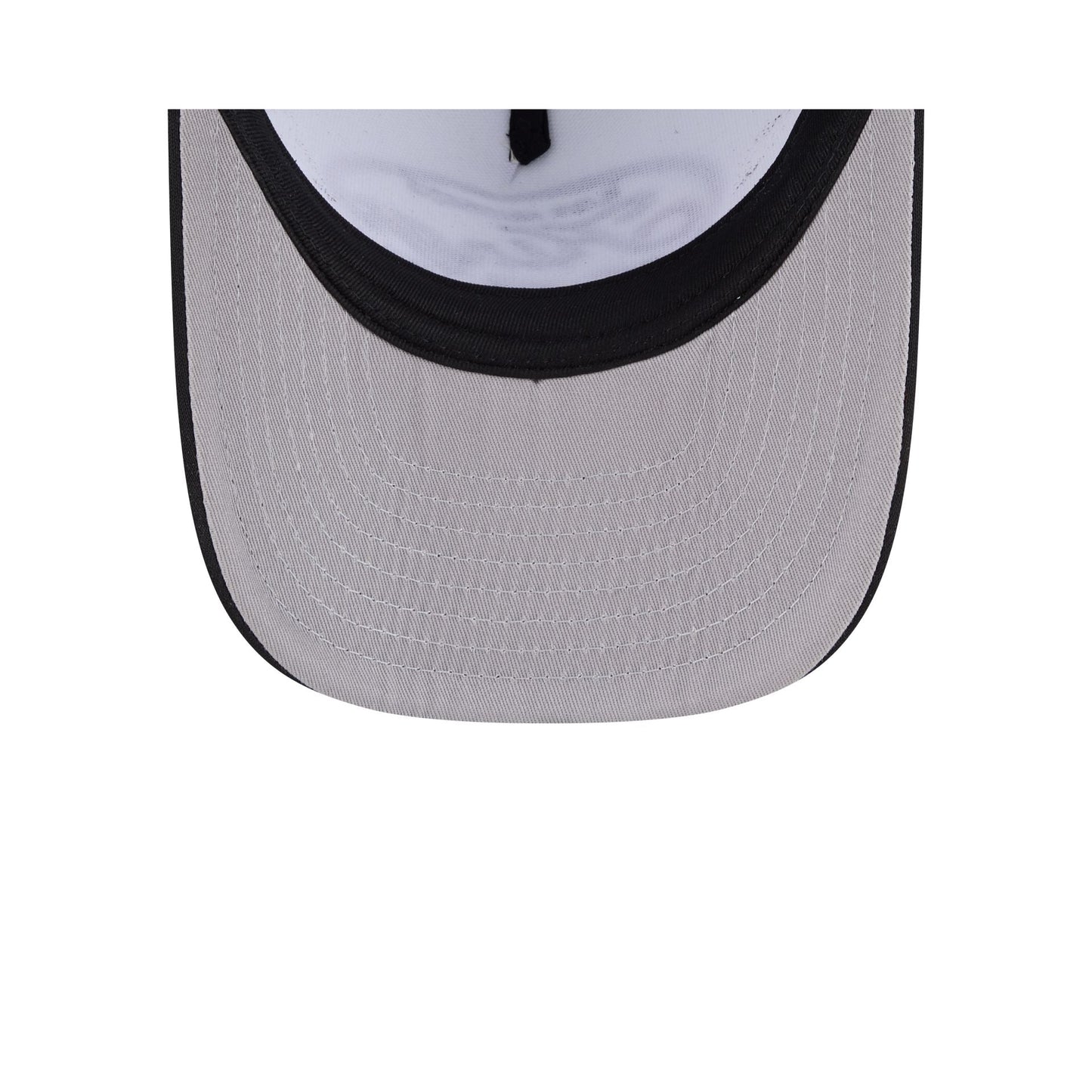 Los Angeles Kings Chrome 59FIFTY Fitted Trucker Hat