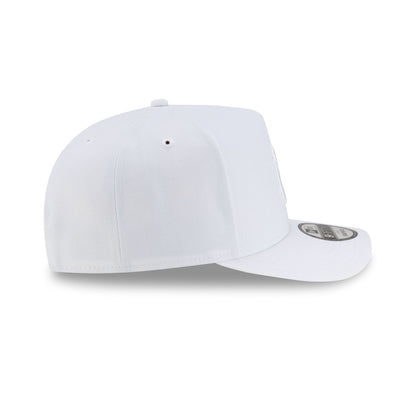 New York Yankees Basic Optic White 9FIFTY A-Frame Snapback Hat