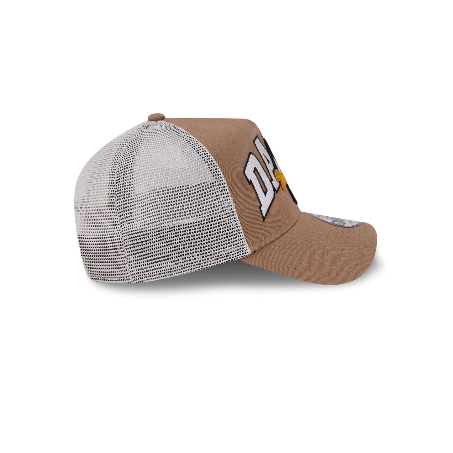 Looney Tunes Daffy Duck 9FORTY A-Frame Trucker Hat