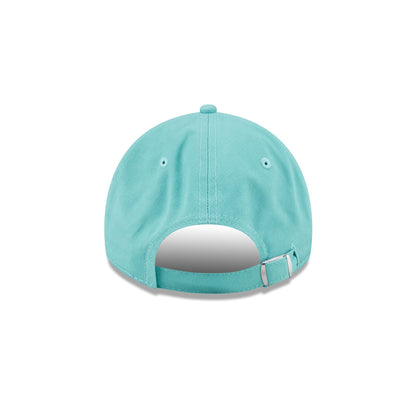 Looney Tunes Daffy Duck Pitch 9TWENTY Adjustable Hat