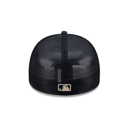 Seattle Mariners Chrome 59FIFTY Fitted Trucker Hat
